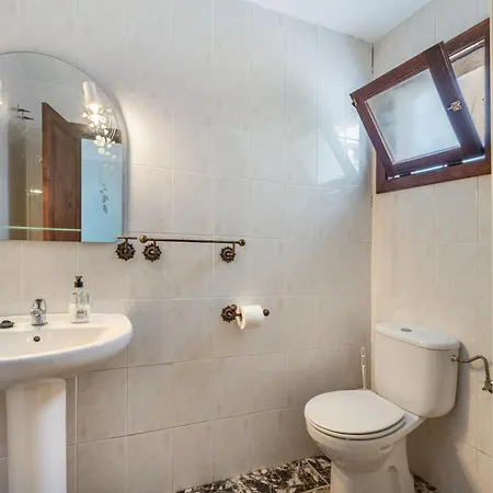 El Abuelo Guest house